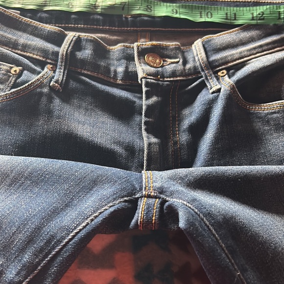 Mother The Weekender Fray Not Rough Enough Size 28 Perfect Condition - Picture 7 of 14